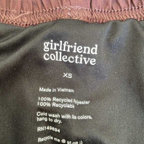 Girlfriend collective running shorts size XS - Picture 2 of 2